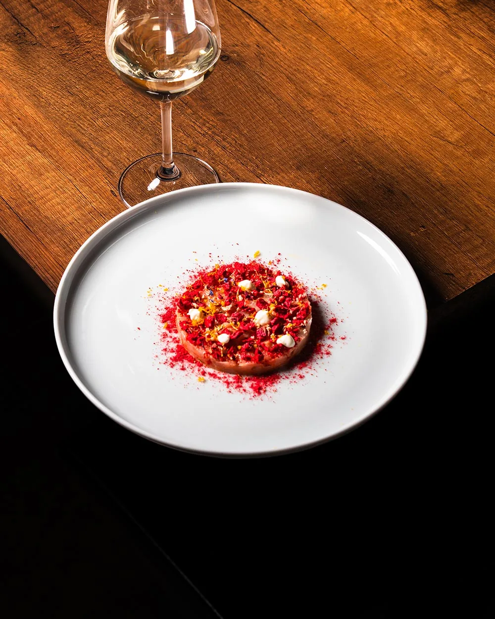 Advertising photograph by Elia Dalbenzio, frame 26